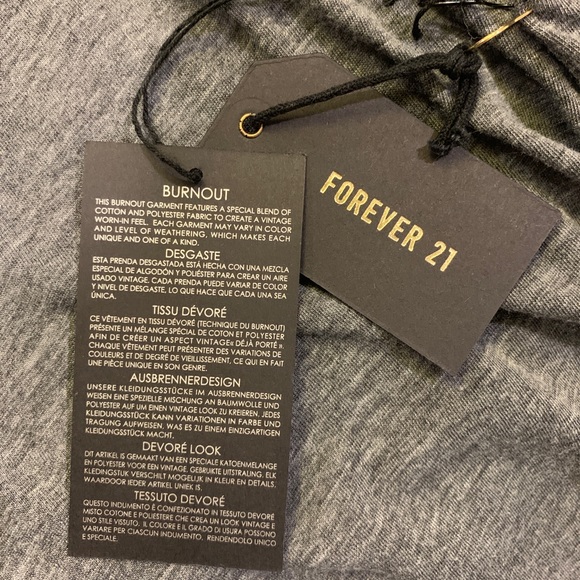 NWT Forever 21 Grey Shirt - Picture 3 of 6